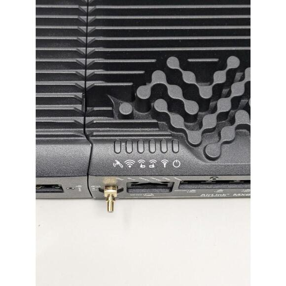 Sierra Wireless Air Link XR90 Cellular Router -  XR90, 5G SUB- 6GHZ Global-READ - Picture 7 of 7